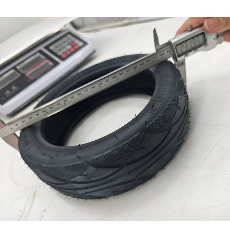 إطار أصلي بدون أنبوب لسكوتر IN - مراجعة Scooter Tire وسعره